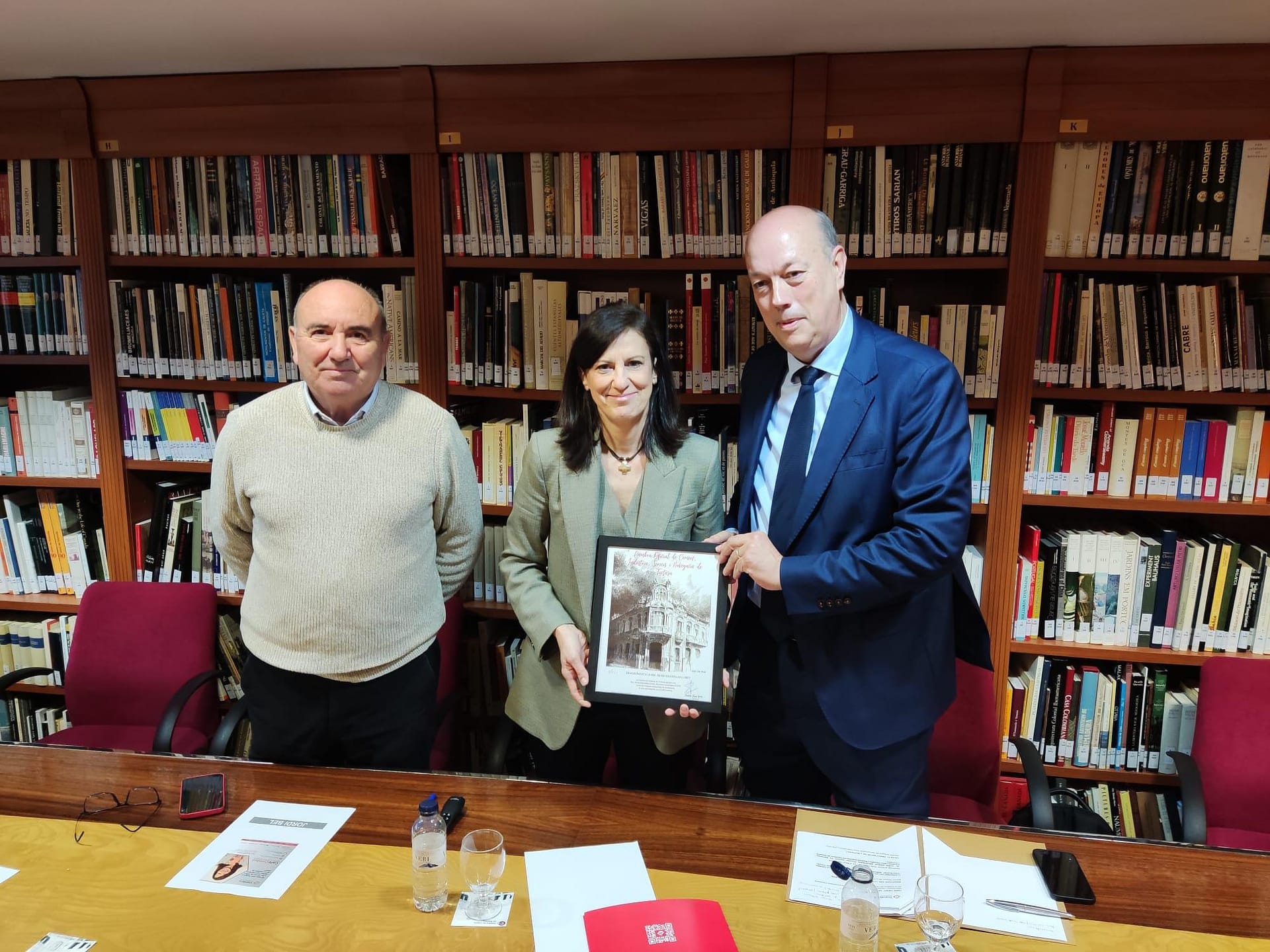 Cafe Cambra - Silvia Solanellas. Destaca que el Catalunya Sud ha de ser "tractor" pel territori